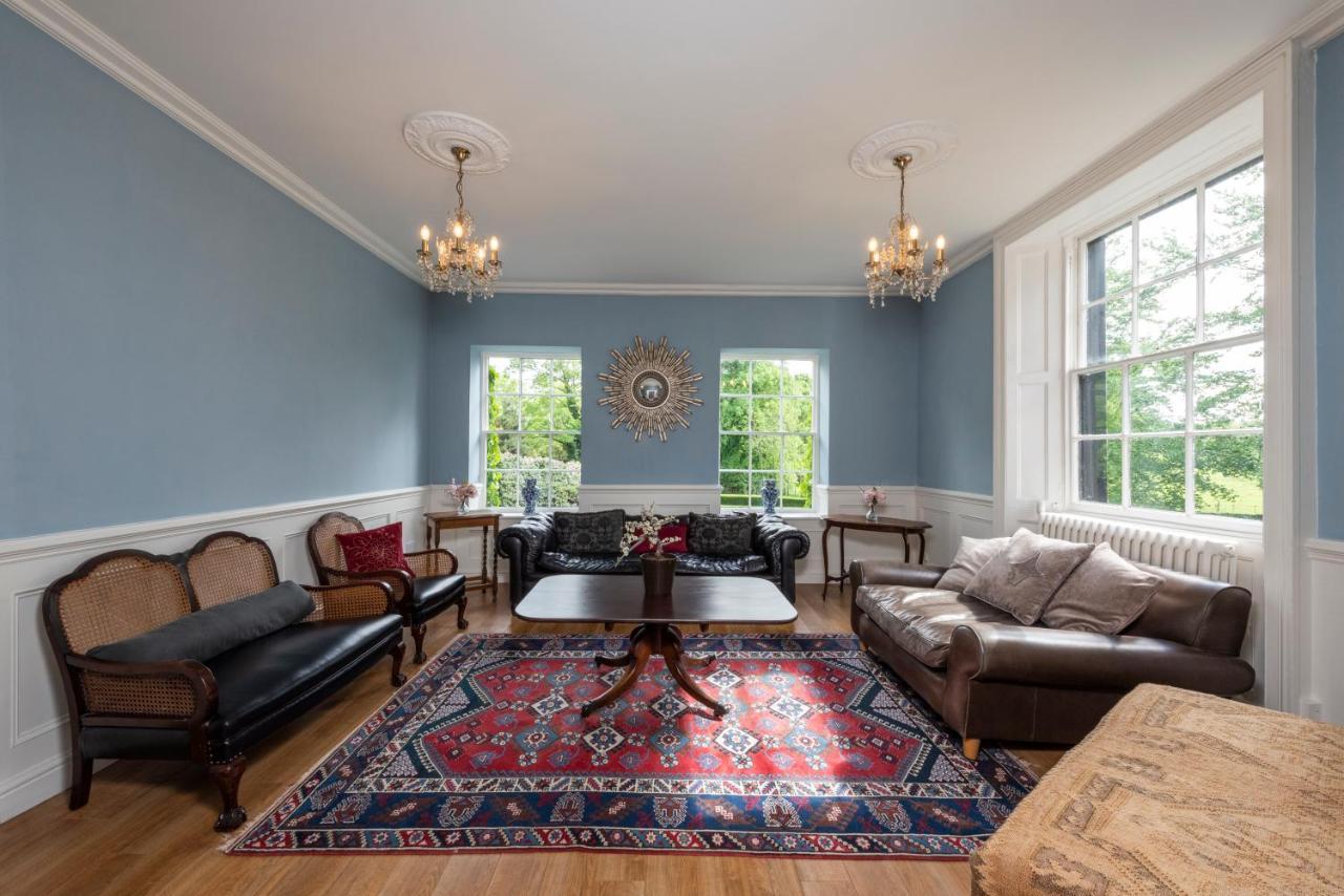 Statham Lodge Hotel Уорингтън Екстериор снимка