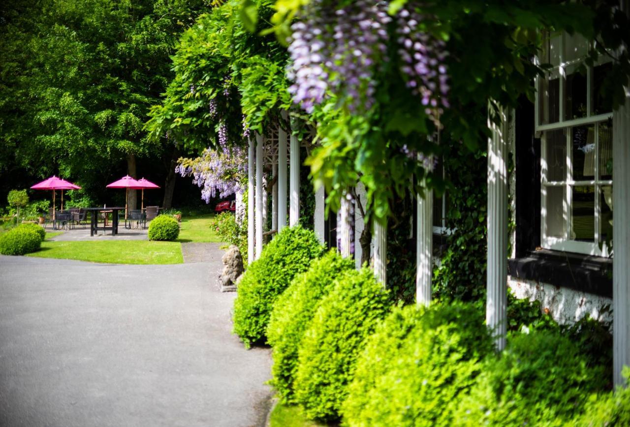 Statham Lodge Hotel Уорингтън Екстериор снимка