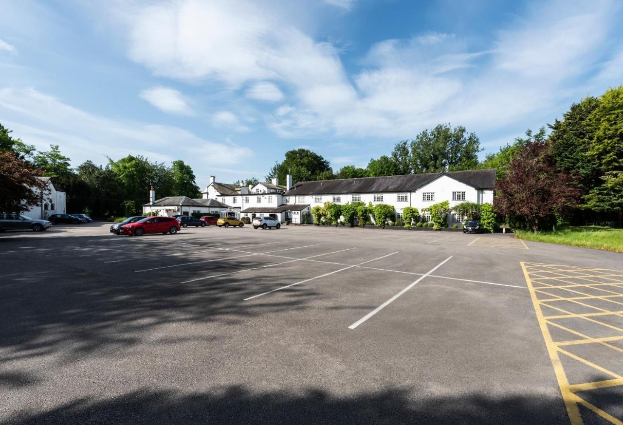 Statham Lodge Hotel Уорингтън Екстериор снимка