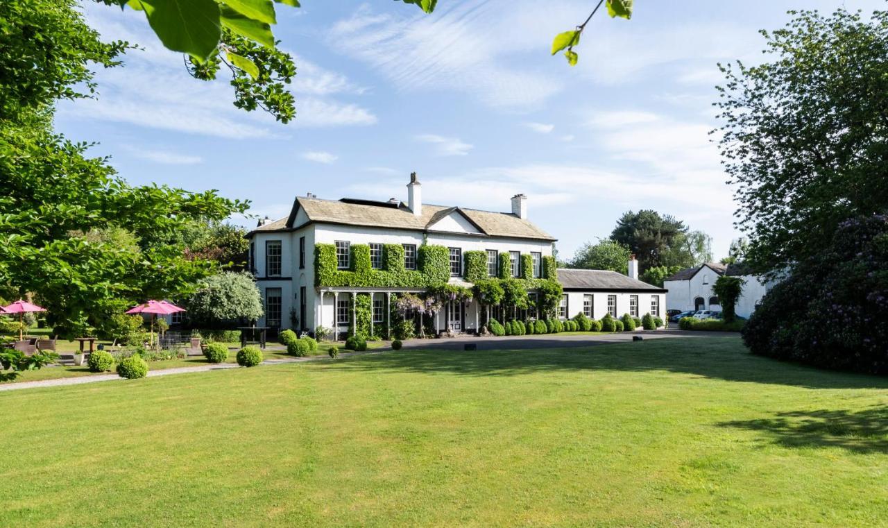Statham Lodge Hotel Уорингтън Екстериор снимка